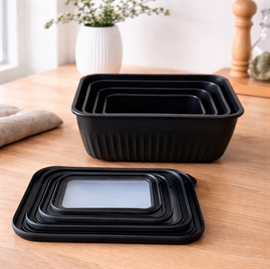 Sort rektangulært skålesæt med låg i plast - 4 stk.